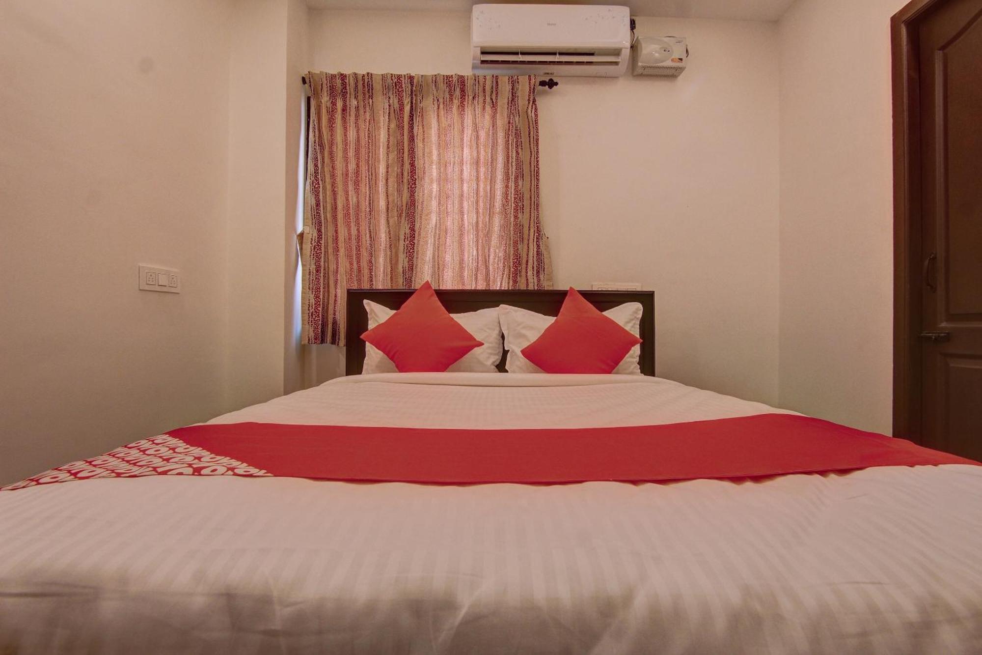 Hotel O Blue Moon Singanallur Exterior foto