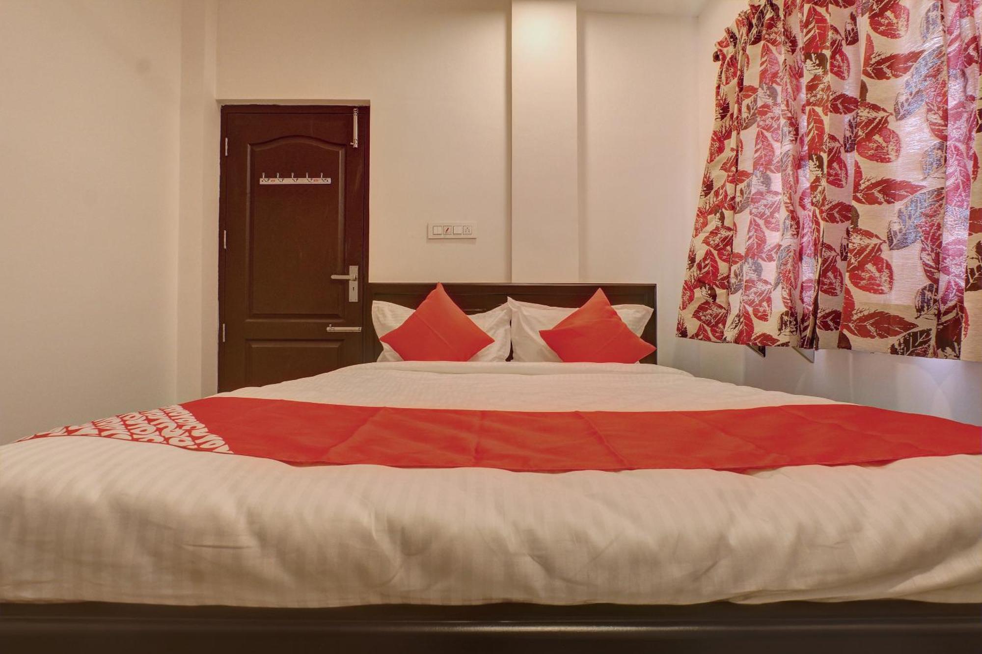 Hotel O Blue Moon Singanallur Exterior foto
